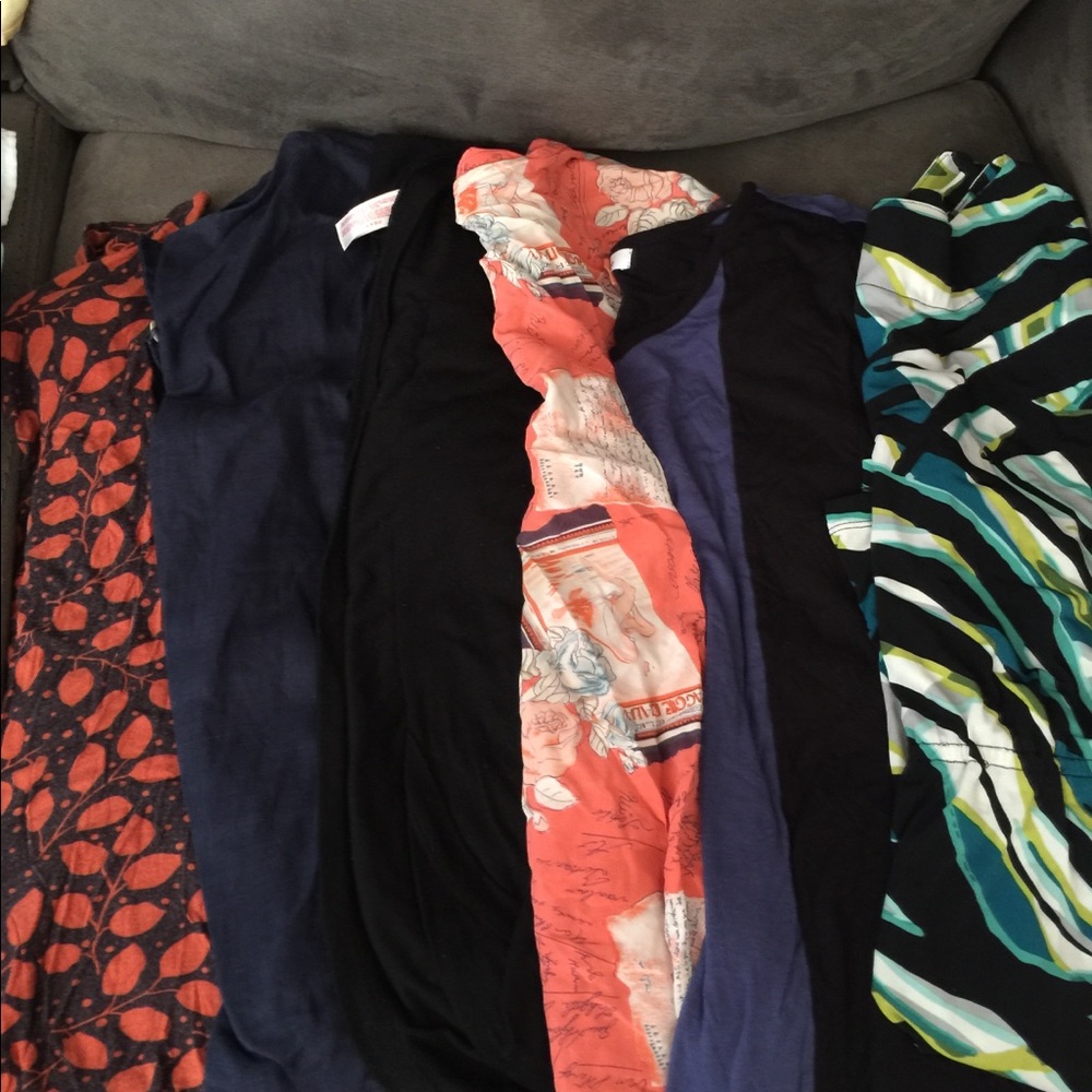 Women bundle shirts